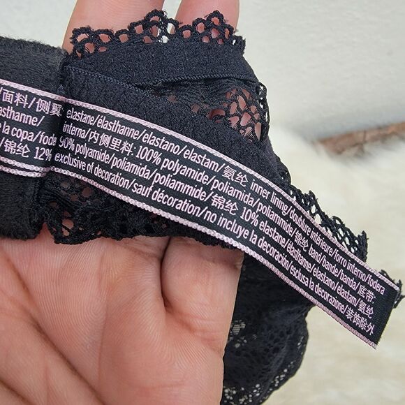 Victoria’s Secret black lace detail unlined bralette sz small - Picture 5 of 5